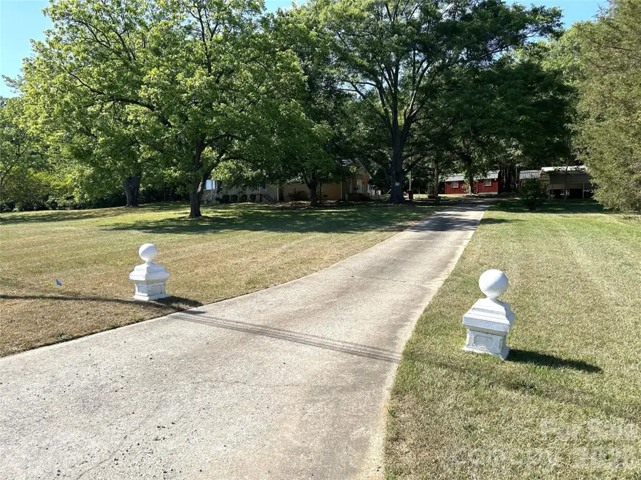 2307 Harris Henrietta Road, Mooresboro, NC 28114 - #3