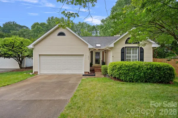 806 Water Wheel Court, Charlotte, NC 28209
