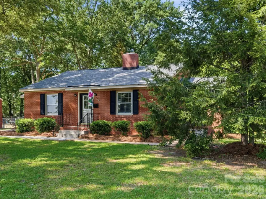 419 Knox Street, Clover, SC 29710 - #2