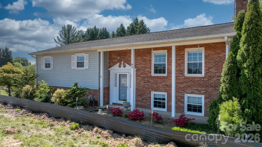 65 Pinewood Road, Granite Falls, NC 28630 - #3