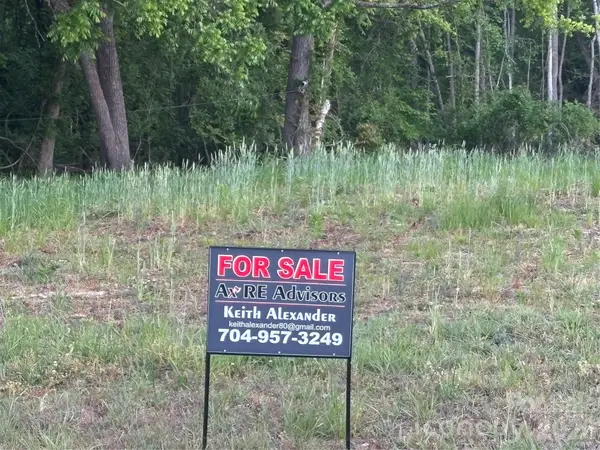 5432 Braxton Craven Road, Trinity, NC 27370