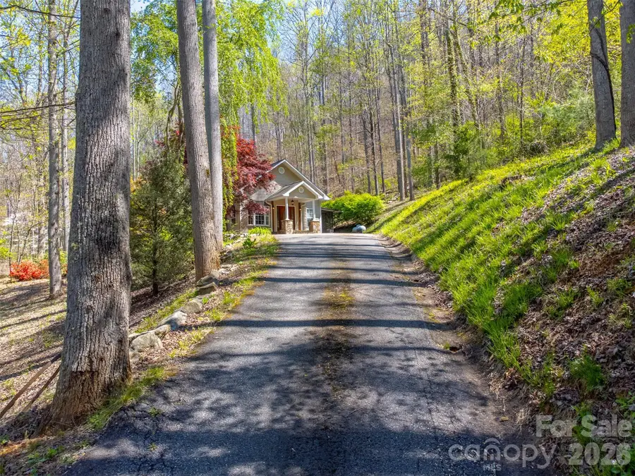 605 Toy Cove Road, Sylva, NC 28779 - #2