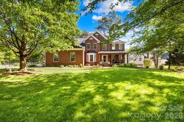 4292 Silver Eagle Court, Denver, NC 28037