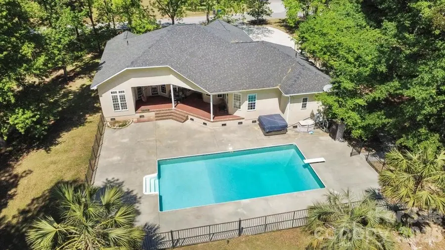 411 Chapman Street, Chesterfield, SC 29709 - #2