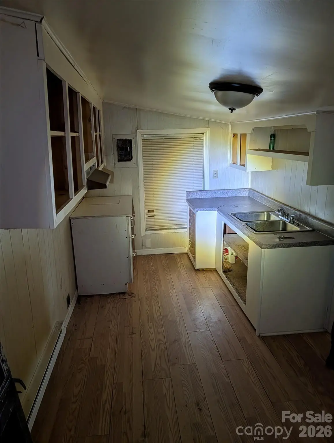 1024 W Sycamore Avenue, Gastonia, NC 28052 - #1