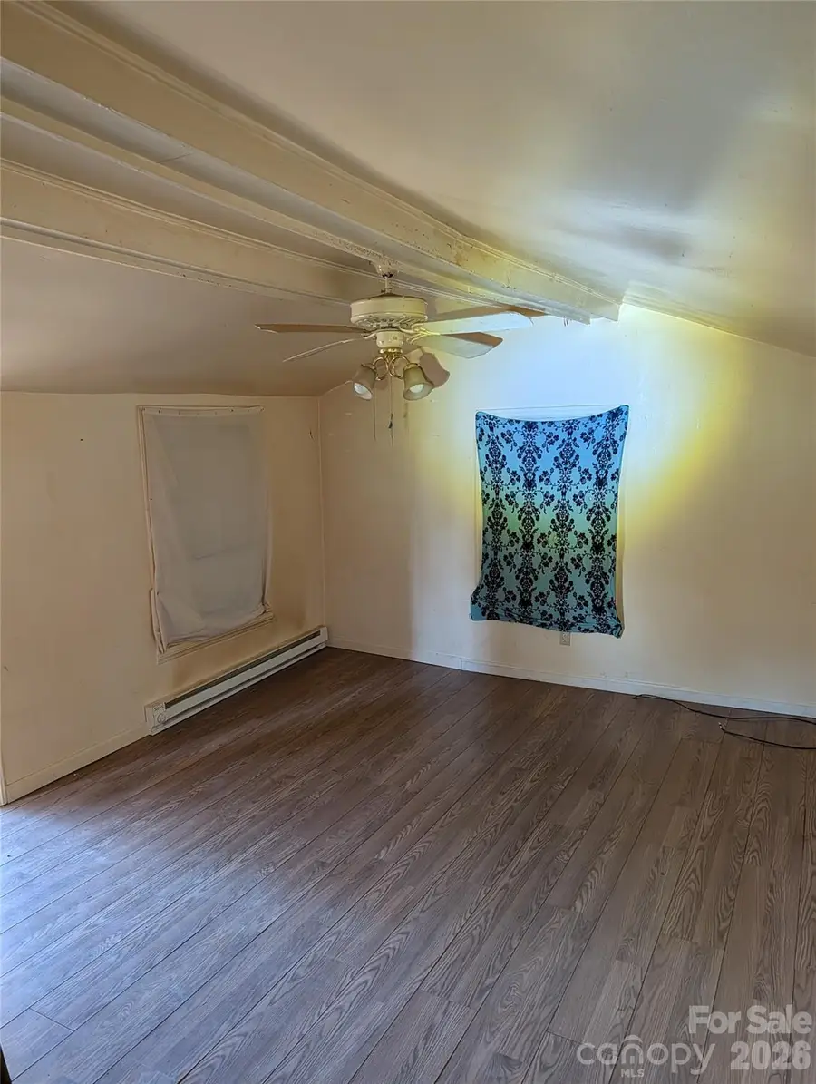 1024 W Sycamore Avenue, Gastonia, NC 28052 - #2