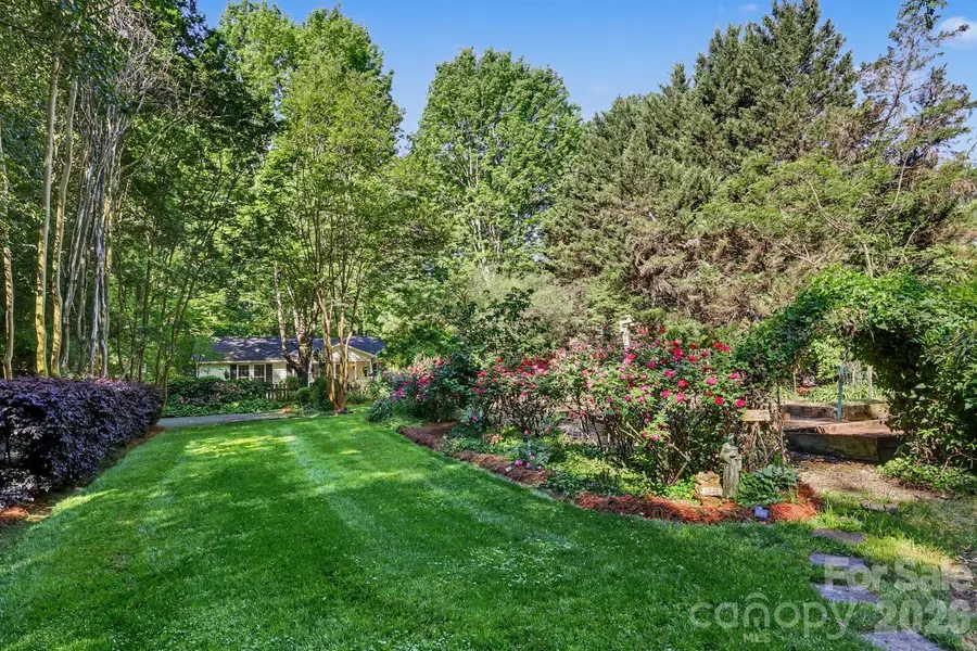 10112 Idlewild Road, Matthews, NC 28105 - #2