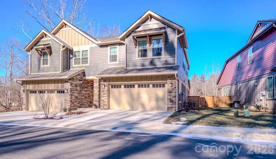 560 Sweet Birch Park Lane, Black Mountain, NC 28711 - #2