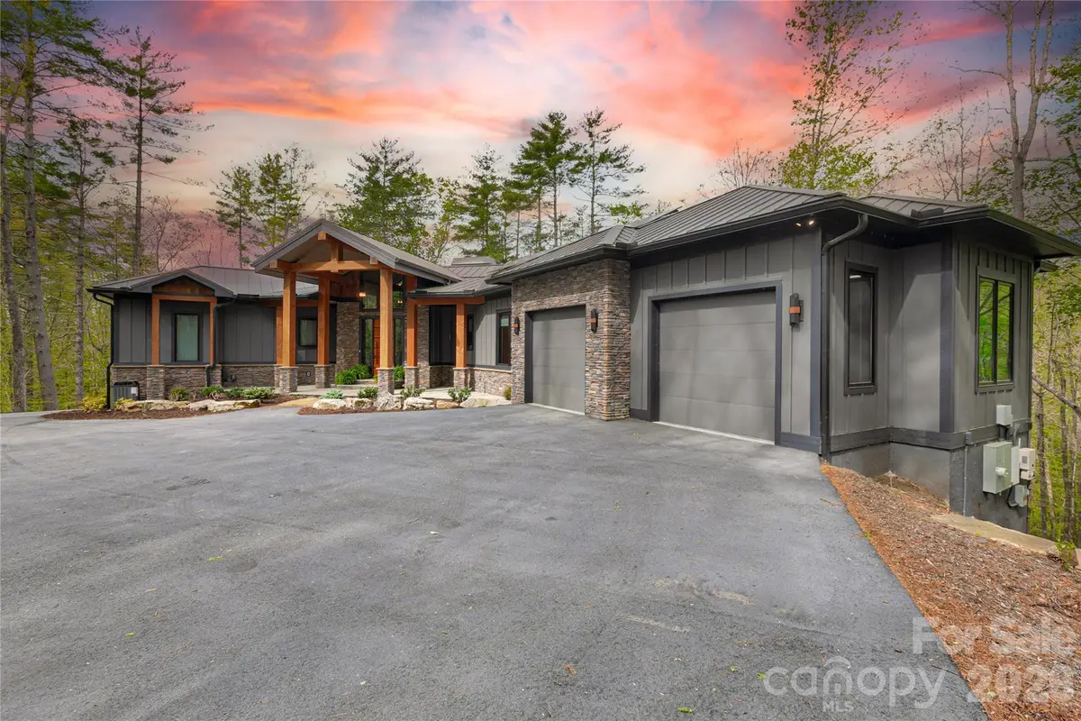 726 Ugugu Drive, Brevard, NC 28712 - #1