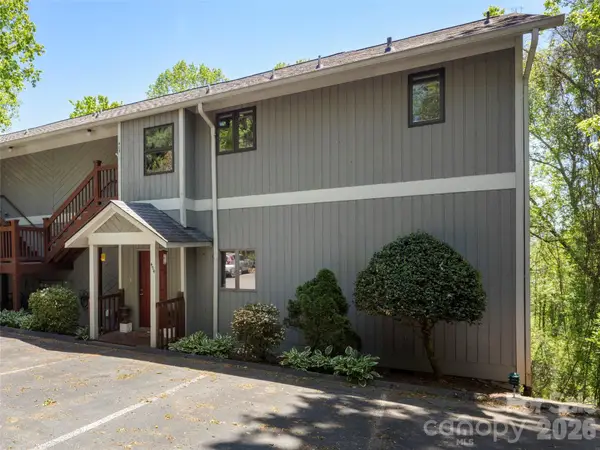 408 Windswept Drive, Asheville, NC 28801