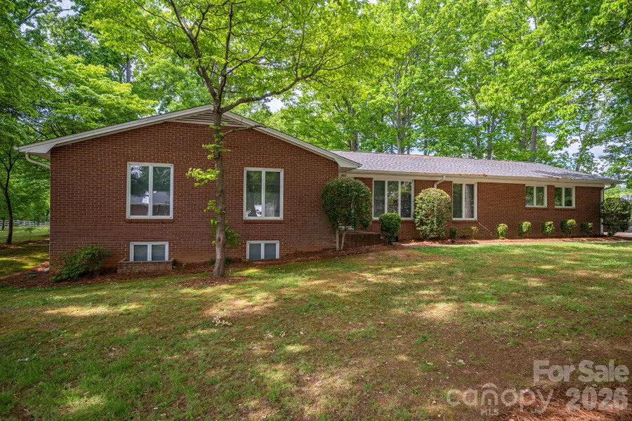 602 Lee Street, Kings Mountain, NC 28086 - #3