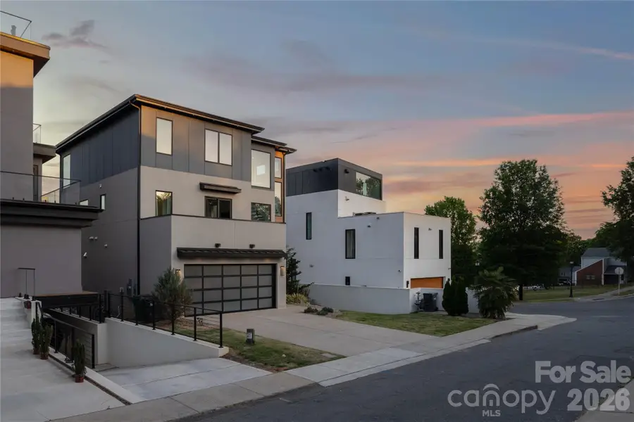 308 Frazier Avenue, Charlotte, NC 28216 - #3