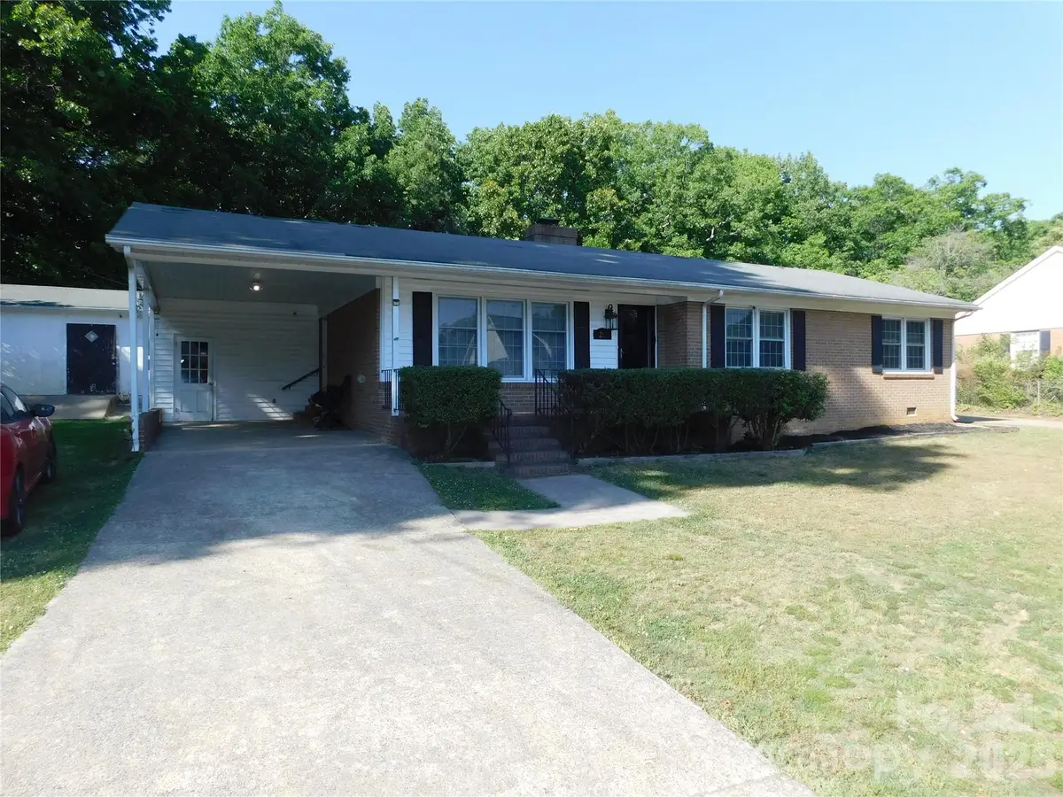 213 General J E Johnston Street, Stanley, NC 28164 - #1