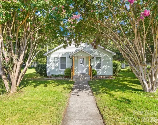 604 S Zion Street, Landis, NC 28088