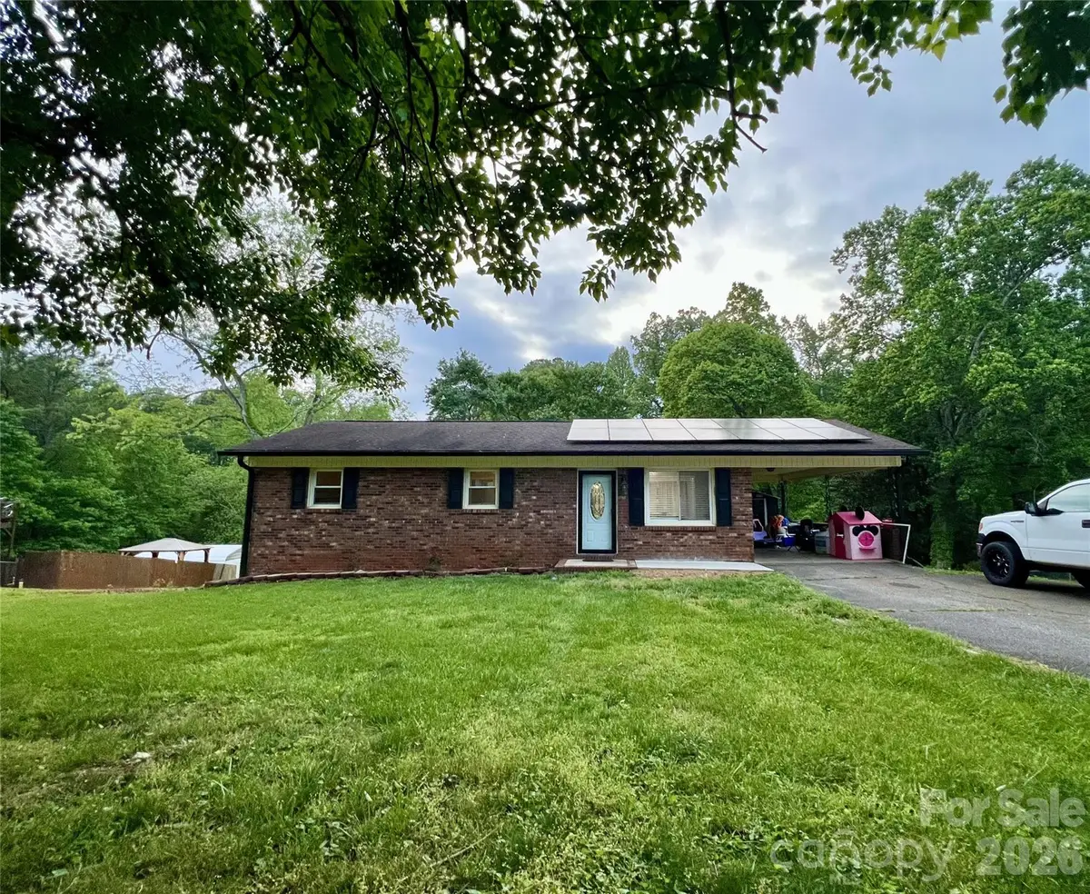 2060 Barringer Circle, Newton, NC 28658 - #1