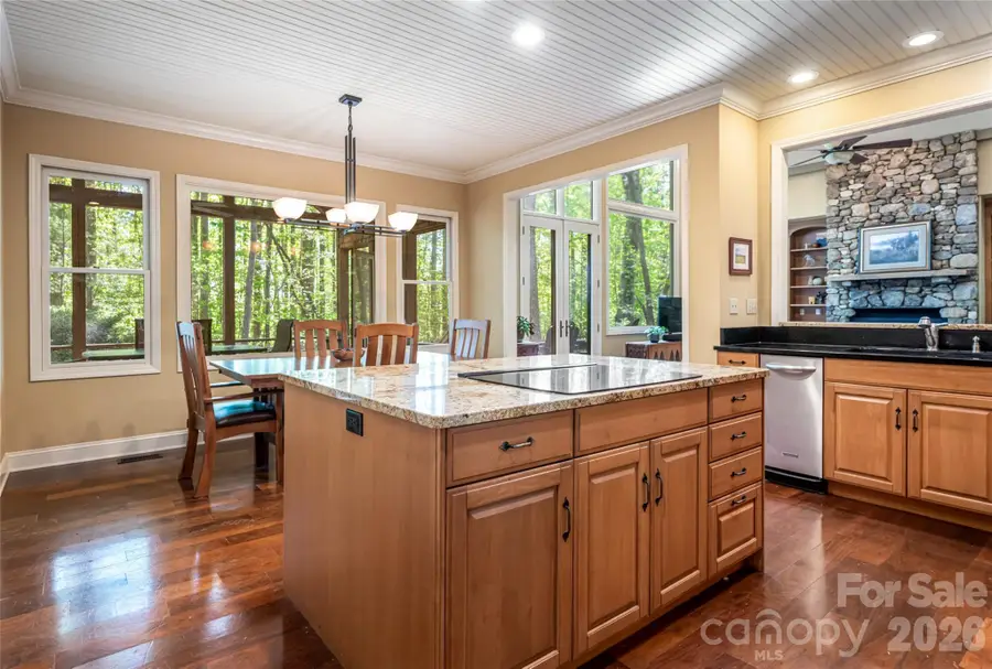 109 Little Cherokee Ridge, Hendersonville, NC 28739 - #3