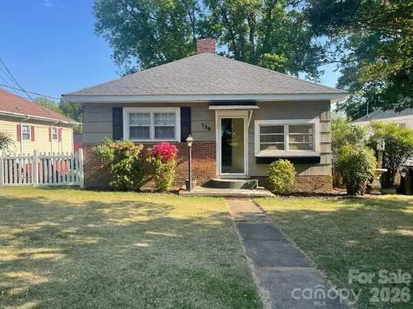 119 Pine Street, Badin, NC 28009