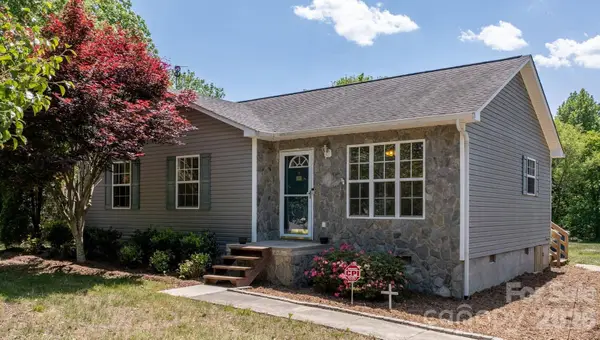 103 1st Avenue Nw, Hildebran, NC 28637