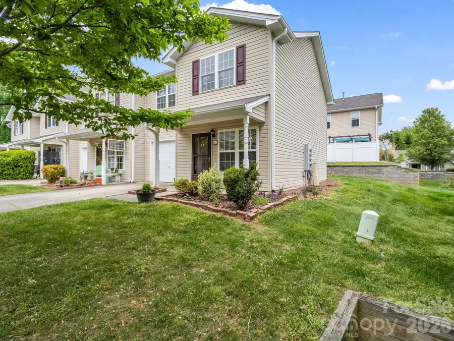 64 Lanceford Circle, Fletcher, NC 28732 - #2