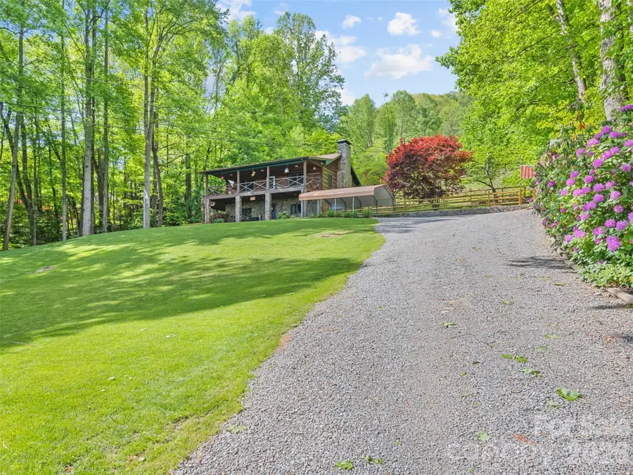1073 Lentini Drive, Waynesville, NC 28785 - #2