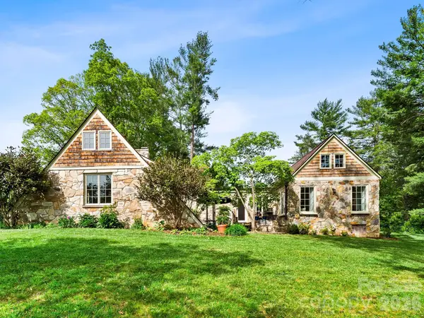 84 Arthur Road, Asheville, NC 28806