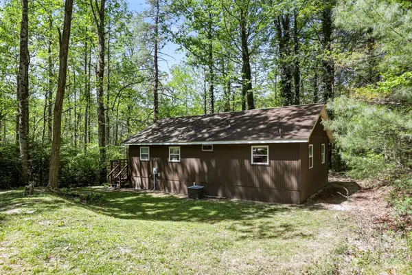 521 Lake Falls Road, Hendersonville, NC 28739