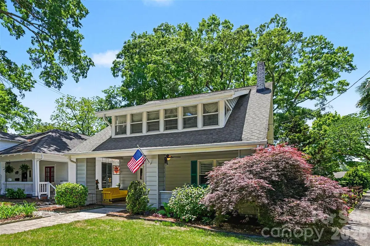 415 W 5th Avenue, Gastonia, NC 28052 - #1