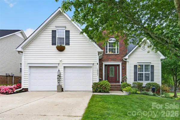 10502 Hellebore Road, Charlotte, NC 28213