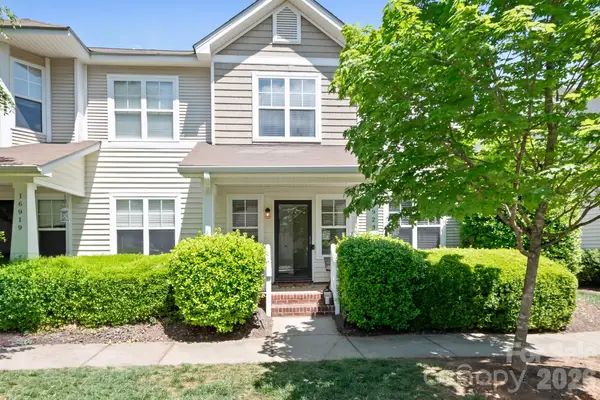 16923 Bridgeton Lane, Huntersville, NC 28078