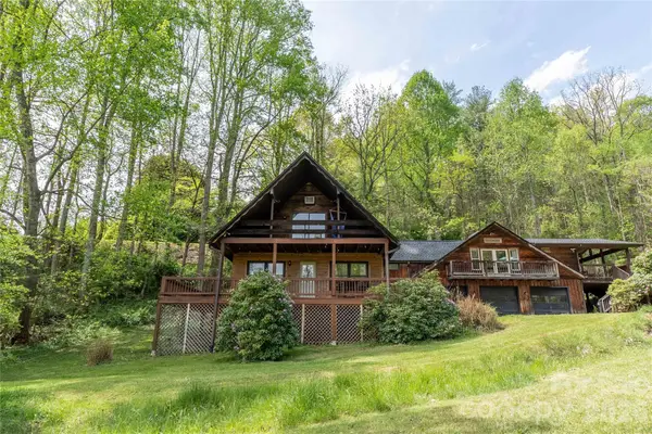 919 N Country Club Drive, Cullowhee, NC 28723