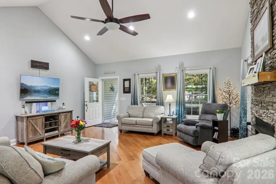 6 Wagon Trace, Flat Rock, NC 28731 - #2