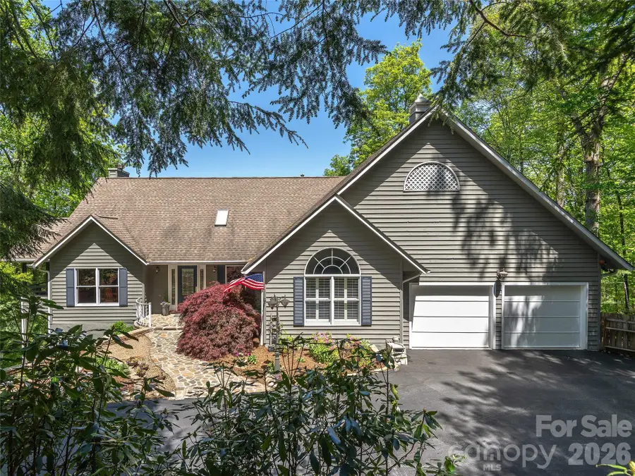 126 Stonebridge Drive, Hendersonville, NC 28739 - #2