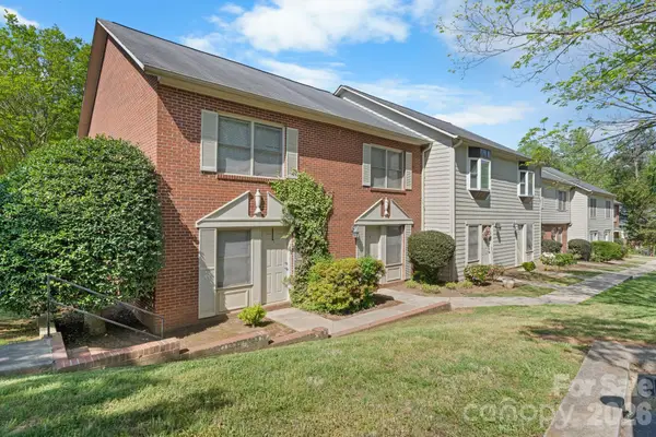 239 13th Avenue Place Nw #6, Hickory, NC 28601