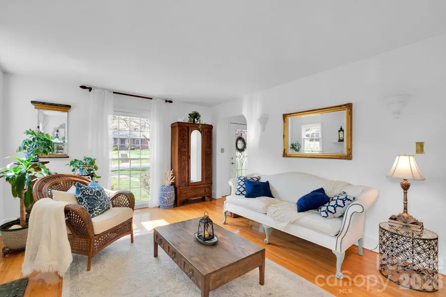 1745 Wensley Drive, Charlotte, NC 28210 - #3