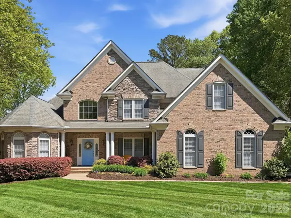 7142 Three Wood Drive, Matthews, NC 28104