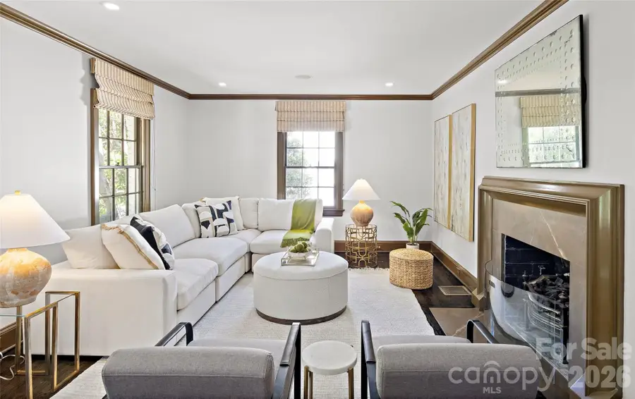 208 Wales Avenue, Charlotte, NC 28209 - #3