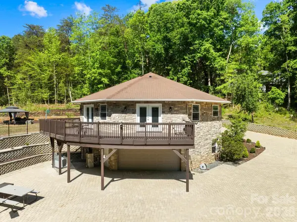 3117 Beaman Avenue, Charlotte, NC 28273