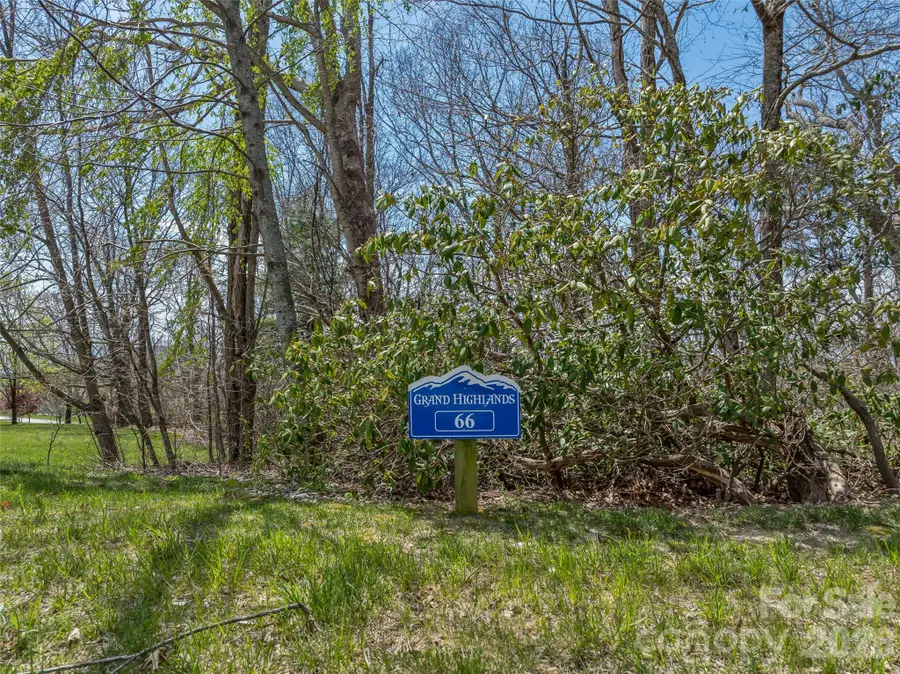 88 Autumn Ridge Lane #66, Hendersonville, NC 28792 - #2