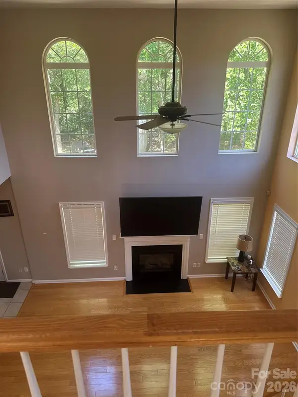 11444 Mangla Drive, Charlotte, NC 28214