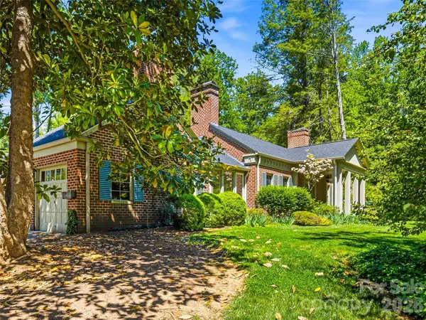 109 Stuyvesant Road, Asheville, NC 28803
