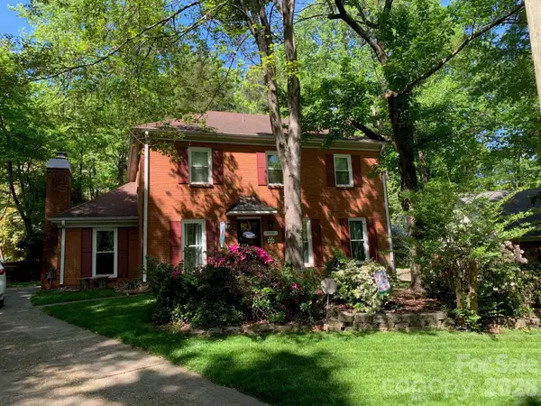 9607 Riddick Place, Matthews, NC 28105