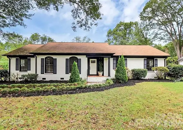 6632 Lancer Drive, Charlotte, NC 28226