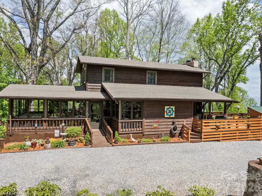 2863 Heath Peak Road, Waynesville, NC 28785 - #2