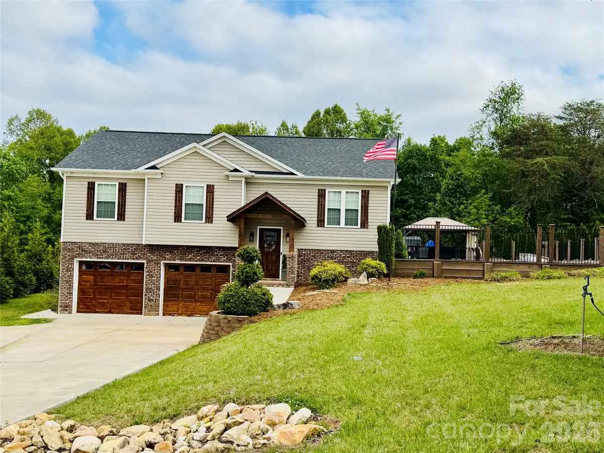 120 Walnut Lane, Taylorsville, NC 28681 - #1