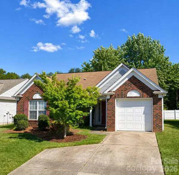 7516 Double Springs Court, Charlotte, NC 28262