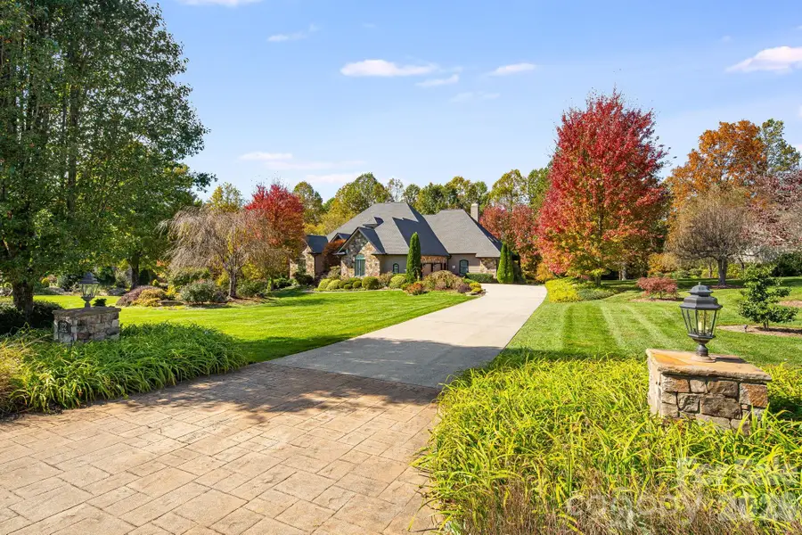 122 Founders Drive, Flat Rock, NC 28731 - #3