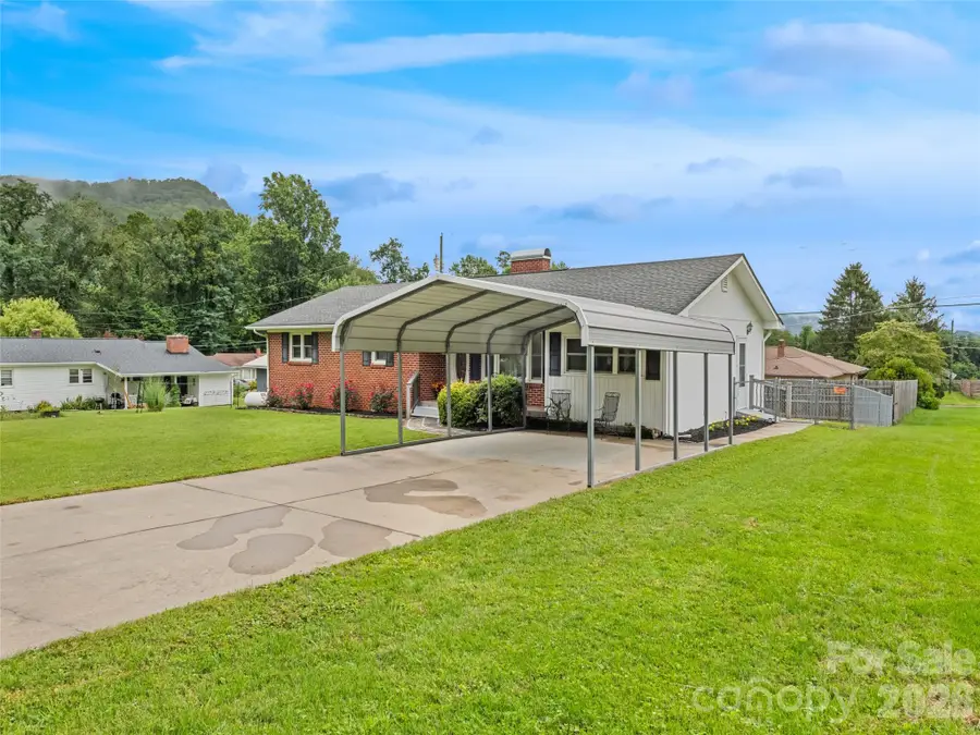 241 Grandview Circle, Waynesville, NC 28786 - #3