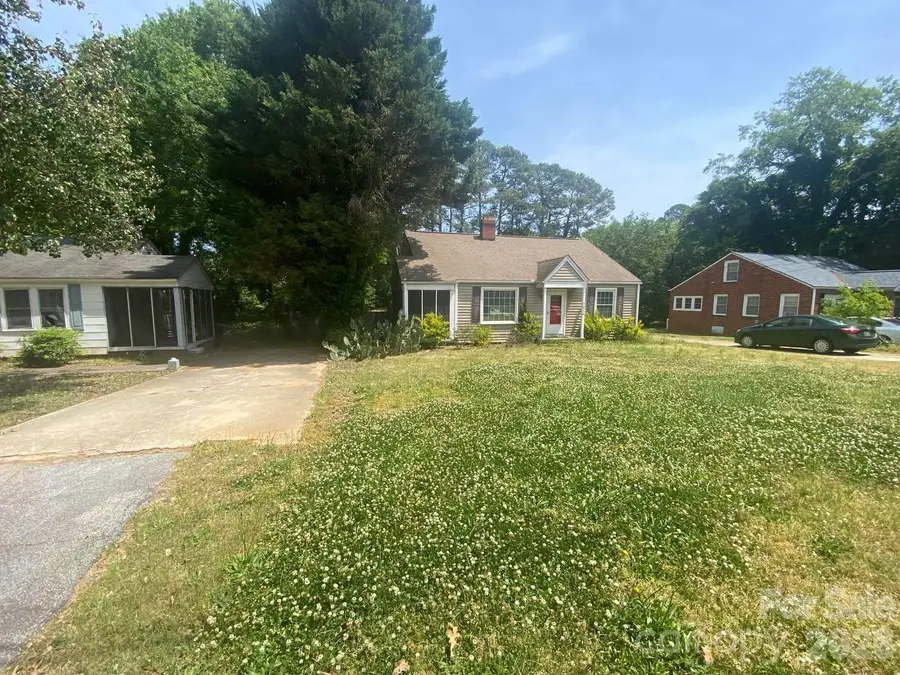 2610 Whitehall Avenue, Anderson, SC 29621 - #2