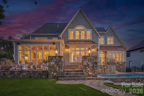 3900 Channel Pointe Lane, Denver, NC 28037