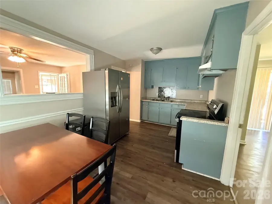 1120 Claremont Road, Charlotte, NC 28214 - #3